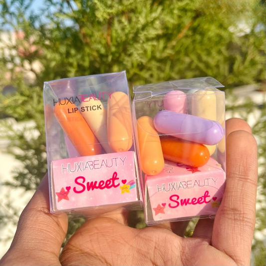 Mini Capsule Lipstick Set – High Pigment, Velvety Texture, Long-Lasting Matte Finish